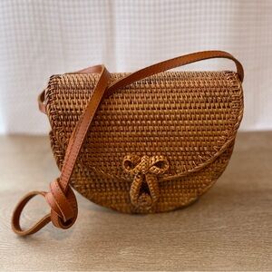 Vintage Handwoven Rattan Wicker Straw Crossbody
Bag Purse